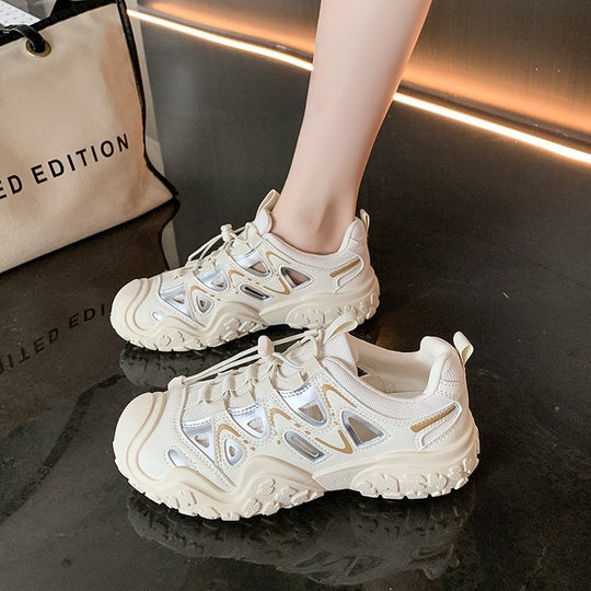 Damen Sportliche Sneakers mit atmungsaktiven Netz-Einsätzen von EB