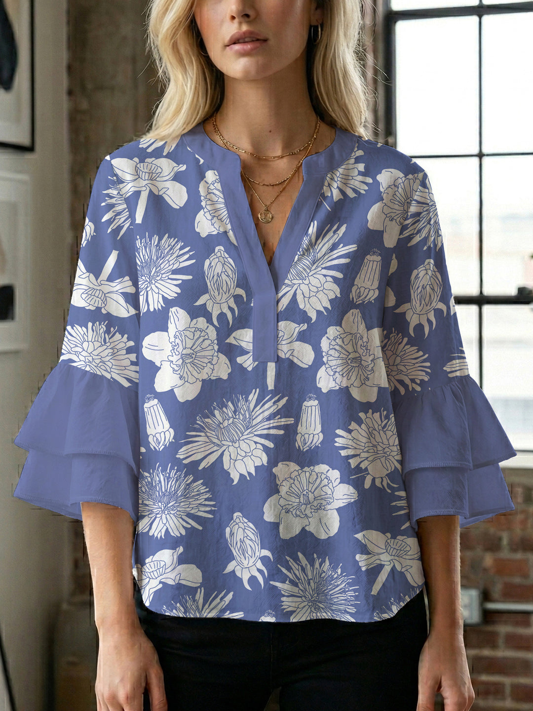 Damen elegantes Blusenshirt mit voluminösen Rüsenärmeln und grafischem Blumendesign EB