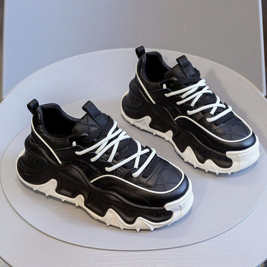 Damen Sportliche Chunky-Sneaker mit dämpfender Sohle und strapazierfähigem Obermaterial EB