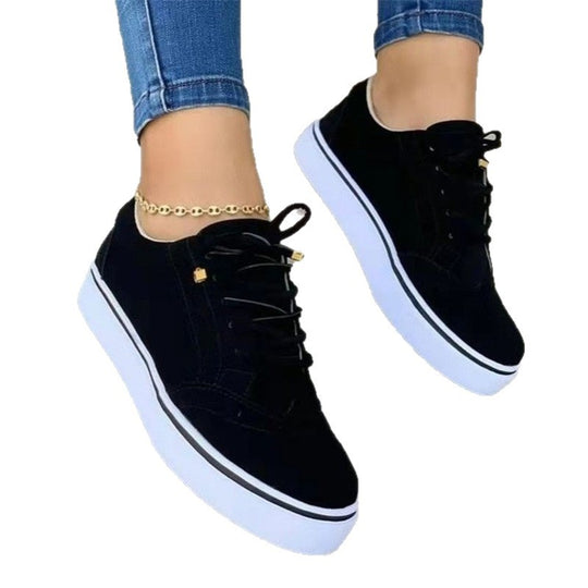 Damen modische Sneaker mit feinen Perforationen EB