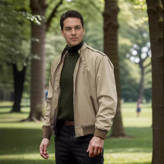 Herren leichte Übergangsjacke mit hochgeschlossenem Kragen und seitlichen Taschen EB