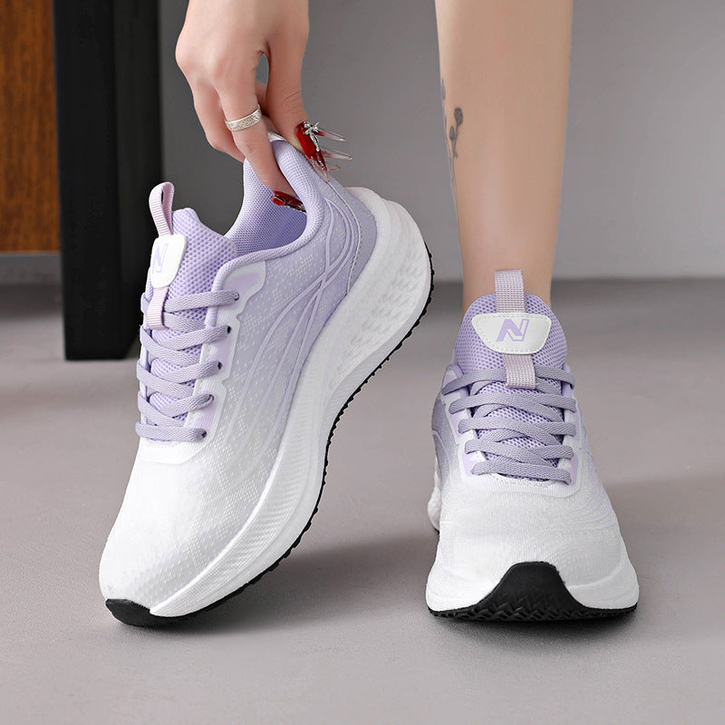 Damen leichte Lauf-Sneaker mit atmungsaktiver Mesh-Oberfläche und dämpfendem Sohlenprofil EB