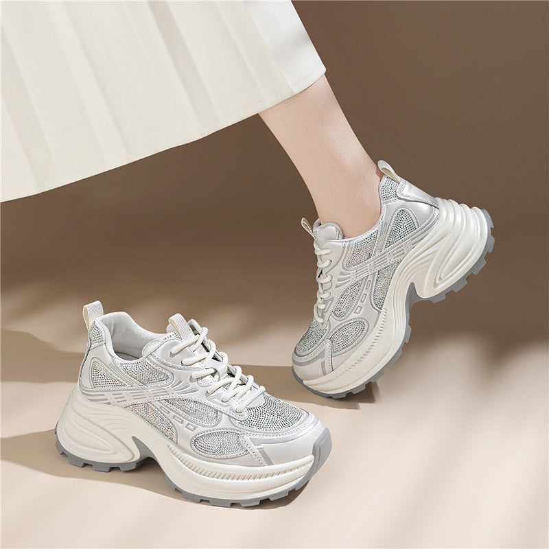 Damen Sportliche Sneaker mit modernen Akzenten EB