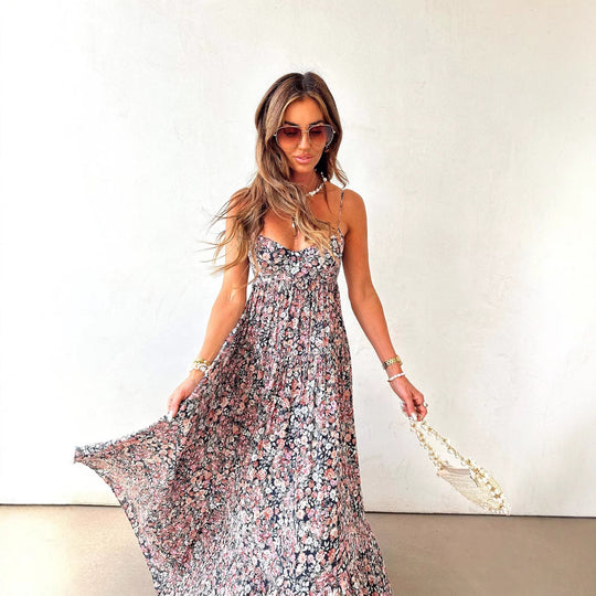 Damen Langes Sommerkleid mit floralen Mustern und lässigem Schnitt EB