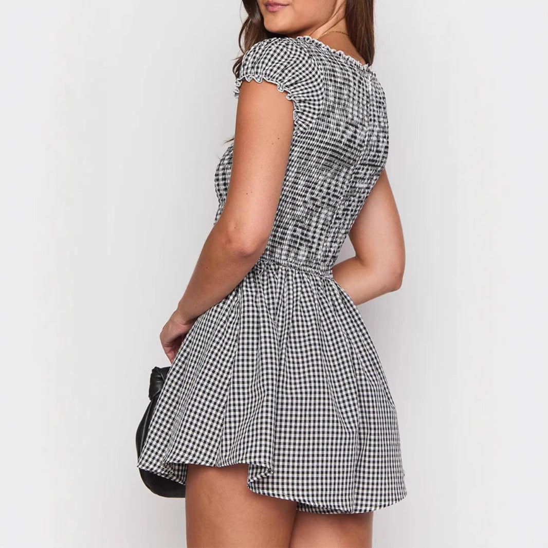 Damen Eingekräuseltes Kurzkleid mit V-Ausschnitt und Rüschendetails EB