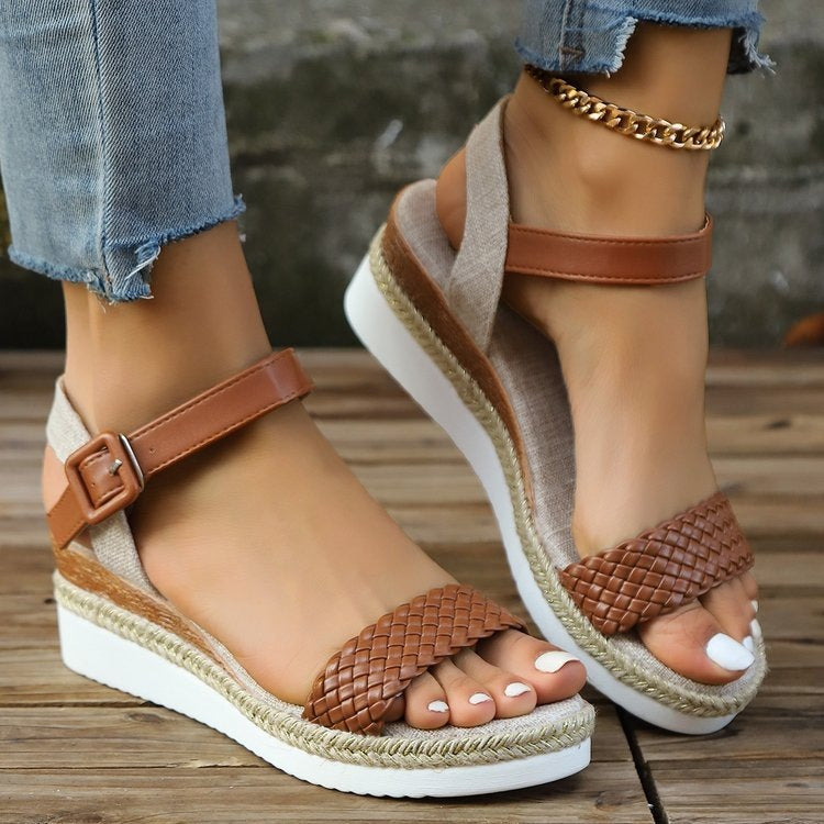 Damen Wedge-Sandalen mit geflochtenem Obermaterial und rutschfester Sohle EB