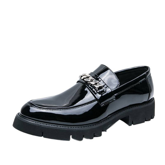 Damen Elegante und stilvolle Mokassins mit Ketten-Detail EB