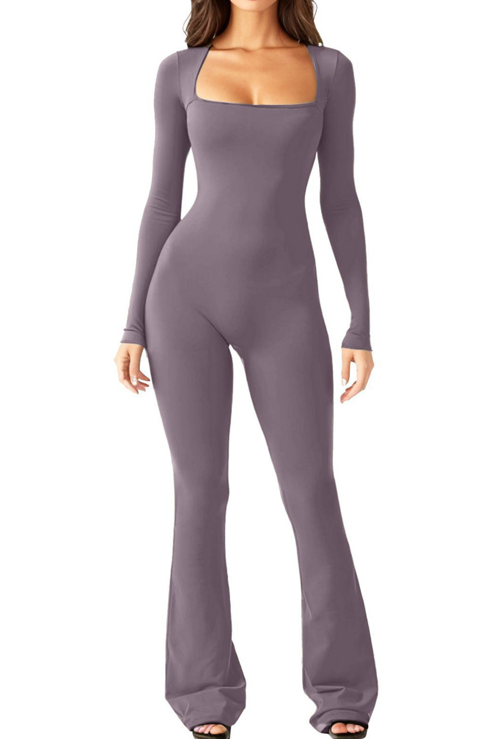 Damen nan figurbetonter Langarm-Jumpsuit mit quadratischem Ausschnitt und ausgestellter Schlaghose EB