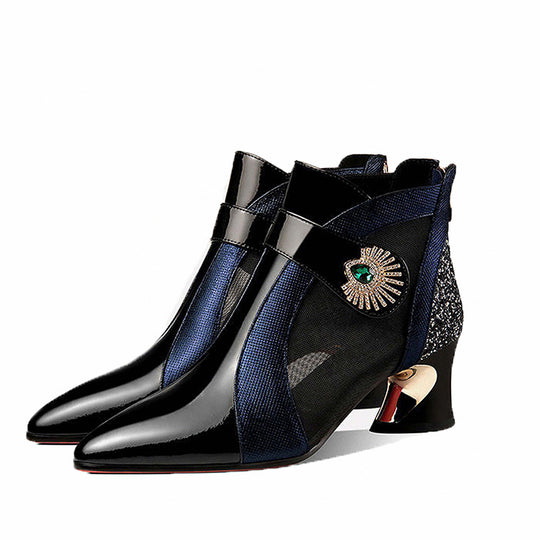 Damen nan elegante Netzstoff-Stiefelette mit Schmuckbesatz und geschwungenem Absatz EB