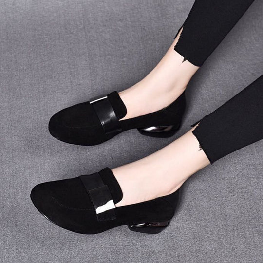 Damen Komfortable und stilvolle Ballerinas mit modischem Riemen EB