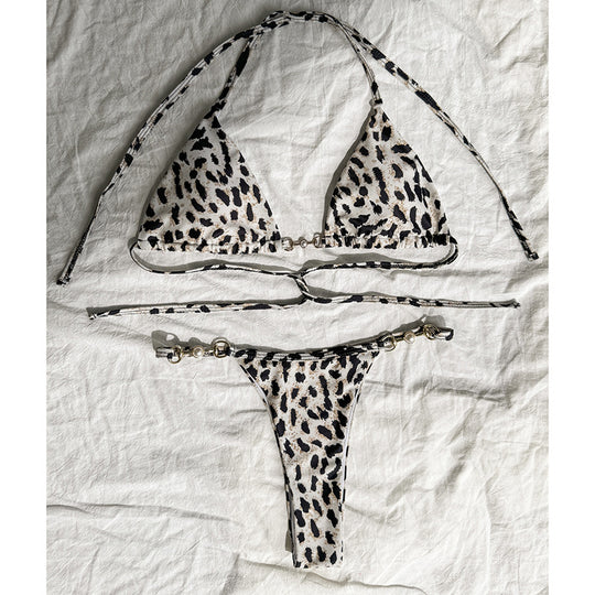 Damen Triangel-Bikini mit modischen Kettendetails EB
