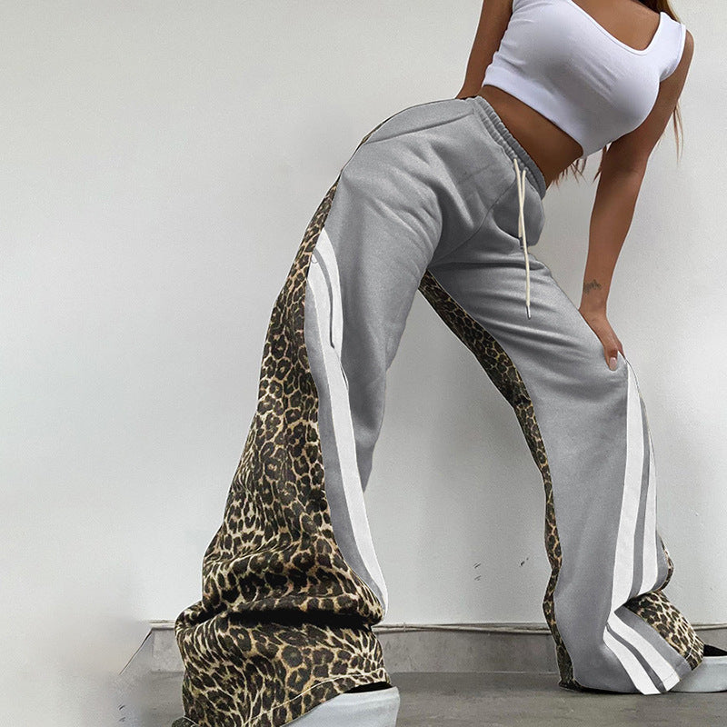 Damen Sportliche Sweatpants mit Leomuster und seitlichen Streifen EB