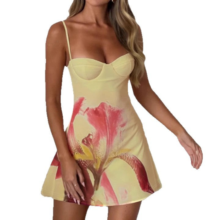 Damen sommerliches Minikleid mit floralem Druck und tailliertem Oberteil EB