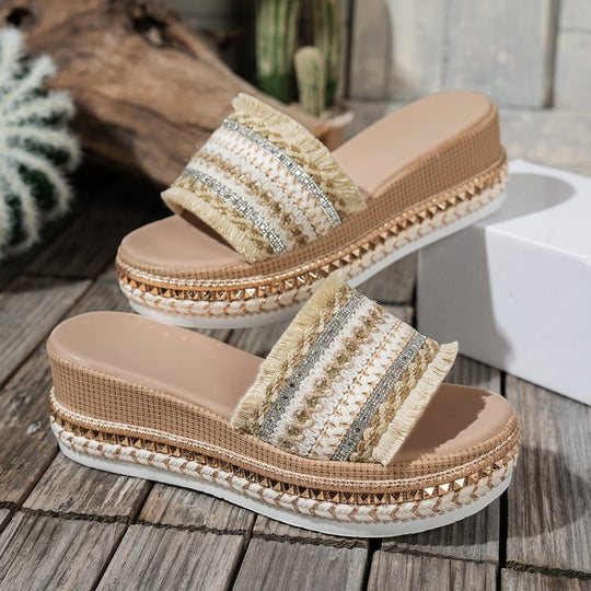 Damen Riemensandalen mit modischer Schmuckverzierung und Plateau-Rand EB