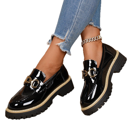Damen Komfortable Mokassin-Schuhe mit glänzenden Akzenten und robustem Sohlenprofil EB