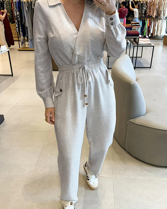Damen Lässiger Jersey-Overall mit Wickelkragen, Kordel-Taille und aufgesetzten Knopf-Taschen EB