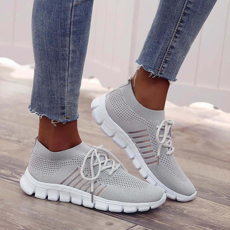 Damen Sportliche Lauf-Sneaker mit sehr atmungsaktivem Mesh-Obermaterial EB