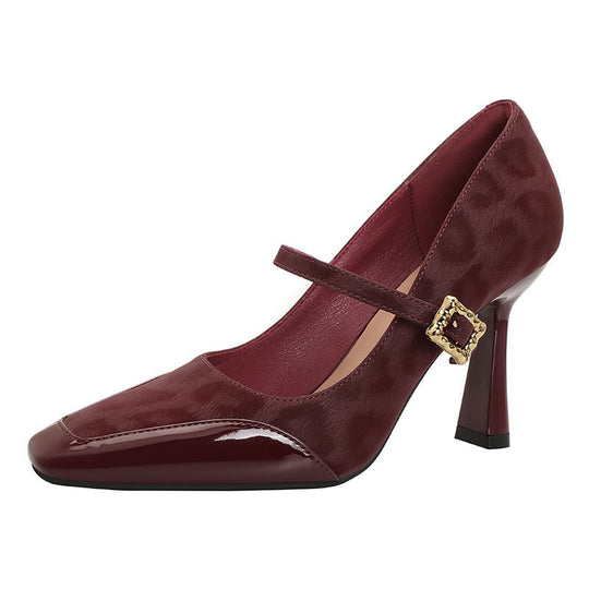 Damen elegante Mary Jane Pumps mit charakteristischem Blockabsatz und dekorativem Riemen EB