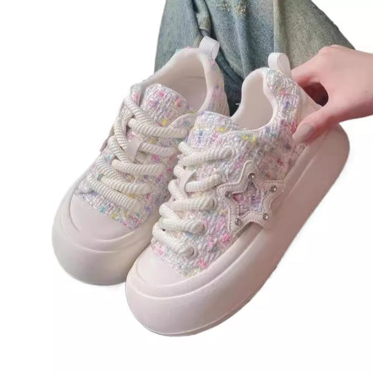 Damen Elegante und bequeme Sneakers mit glitzerndem Sternen-Detail EB