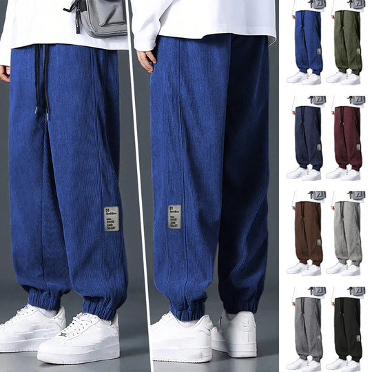 Herren nan Relax-Freizeithose aus feiner Breitkordstruktur mit Tunnelzug und elastischen Knöchelabschlüssen EB
