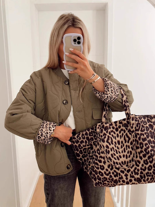 Damen gesteppte Übergangsjacke mit praktischen Taschen EB