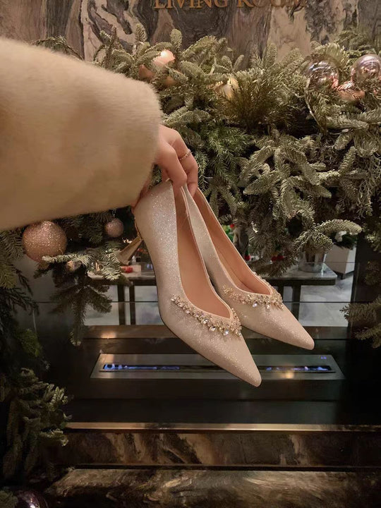 Damen Pumps mit funkelndem Strassbesatz und spitz zulaufendem Design EB