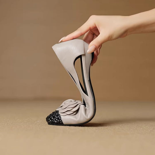 Damen Ballerina-Schuhe mit floralen Akzenten und offenem Fersenbereich EB