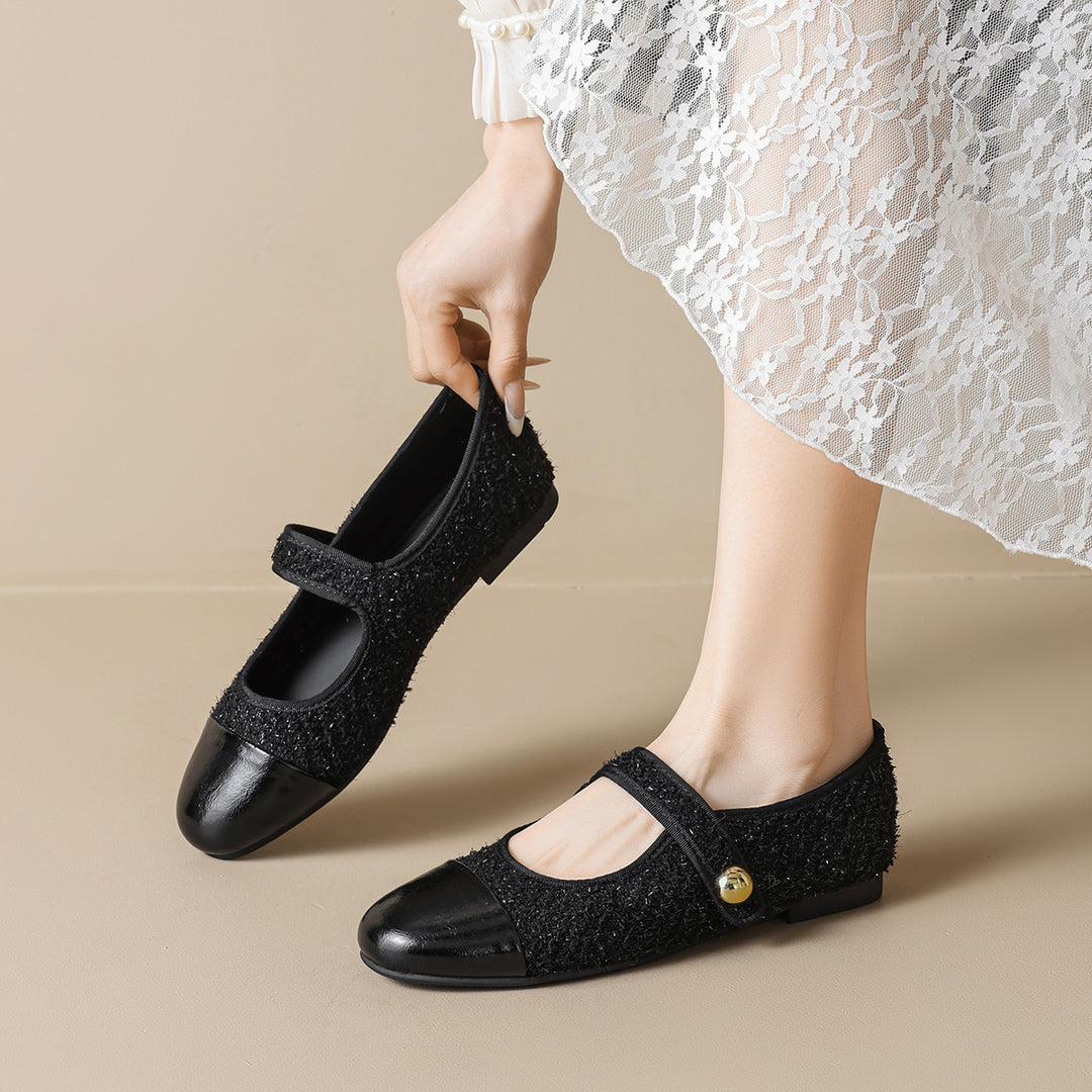 Damen Ballerina-Schuhe mit elegantem Riemen und modischem Knopfdetail EB