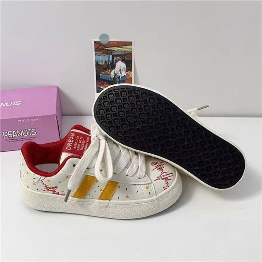 Damen Sneaker mit bunten grafischen Akzenten und bequemem Innenfutter EB