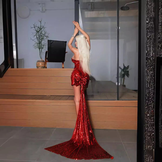 Damen Glitzerndes Abendkleid mit Schleppe und trägerlosem Design EB