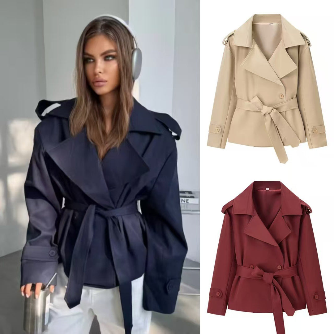 Damen nan kurzer taillierter Trenchcoat mit Bindegürtel, großem Revers und Manschettenriegel EB