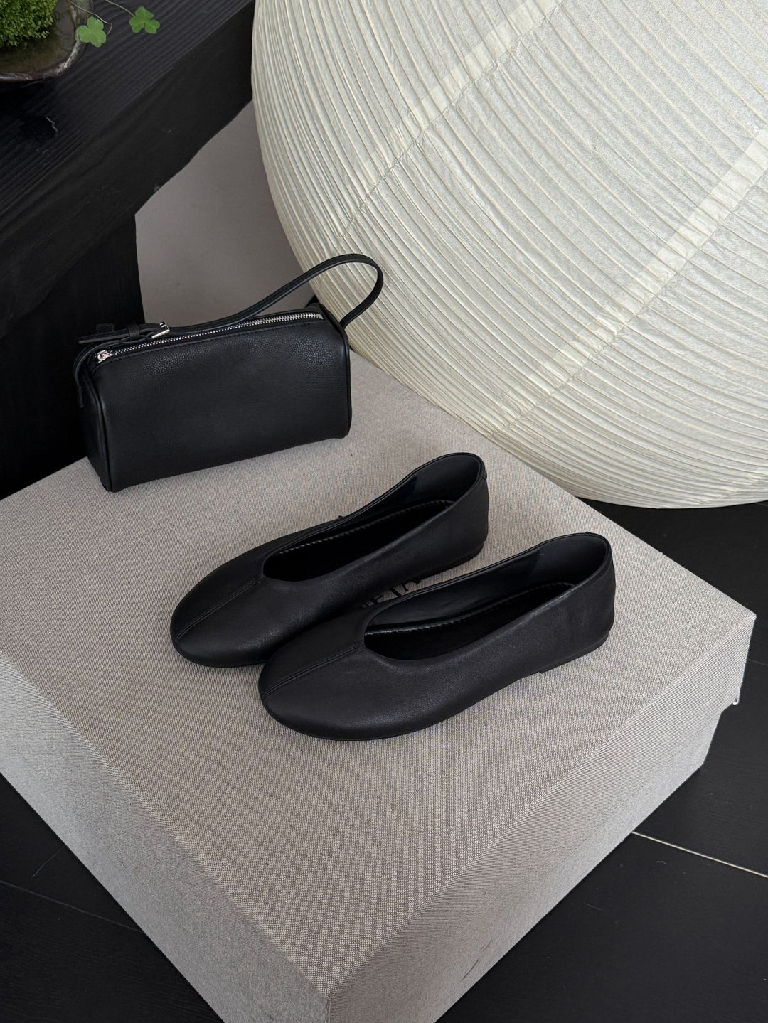 Damen Elegante und bequeme Ballerinas aus hochwertigem Leder mit praktischem Schlupfdesign EB