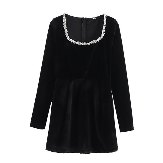 Damen elegantes Kleid mit schickem Rundhalsausschnitt und verzierter Detail EB