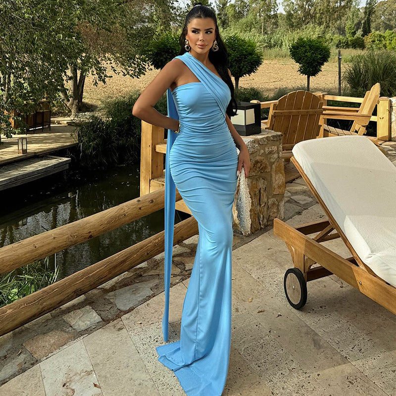 Damen Elegantes Maxikleid mit asymmetrischem Design und Drapierung EB
