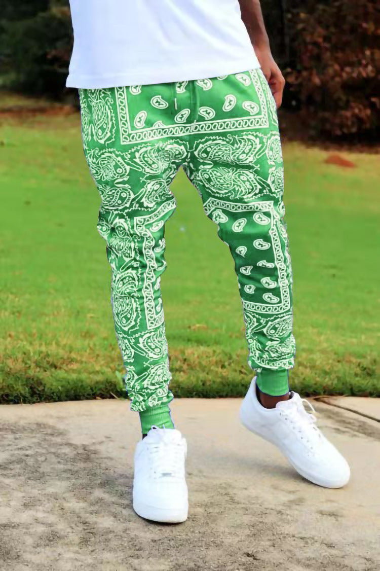 Herren Cargo-Jogginghose im extravaganten Paisley-Muster EB