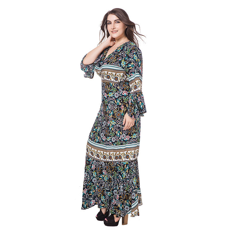 Damen Maxikleid mit kunstvollem floralen Design und leichten Rüschendetails EB