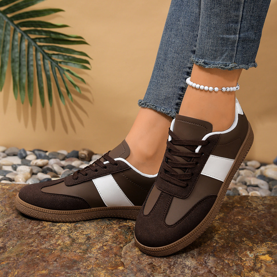 Damen Sneakers im modernen Sportschnitt mit rutschfester Gummisohle EB