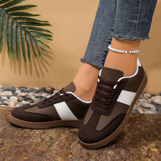 Damen Sneakers im modernen Sportschnitt mit rutschfester Gummisohle EB