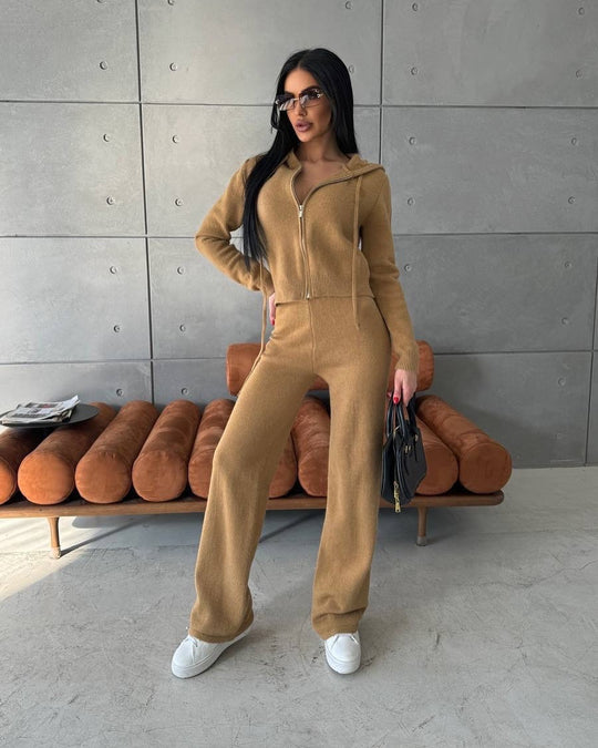 Damen Feinstrick-Loungewear-Set mit taillierter Kapuzenzipjacke und weiter Palazzo-Hose EB