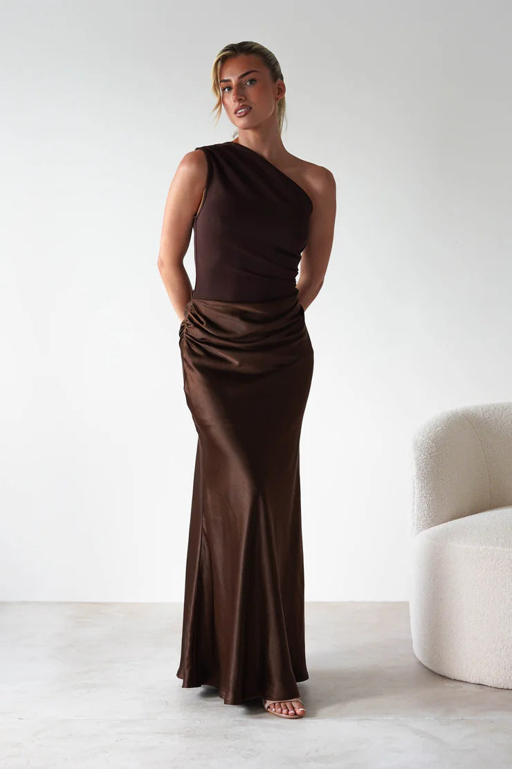Damen Abendkleid mit asymmetrischem Schnitt und elegantem Drapierungsdesign EB