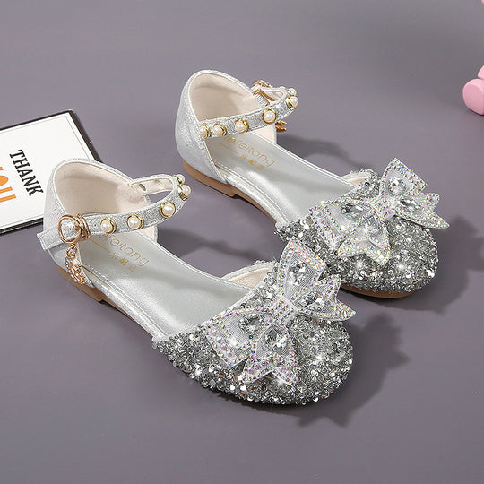 Mädchen Ballerina mit Glitzer und dekorativen Schleifen EB