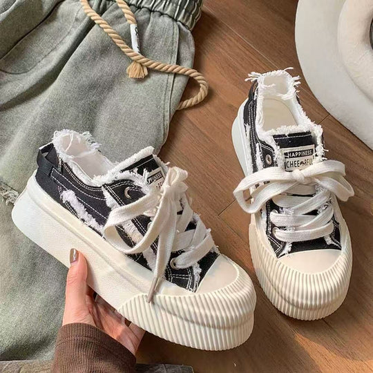Damen Chunky Sneakers mit individuellen Fransen-Details und dämpfender Sohle EB