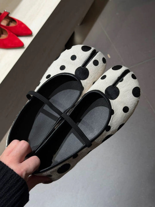 Damen Ballerinas mit trendigem Punktdesign und bequemer Passform EB