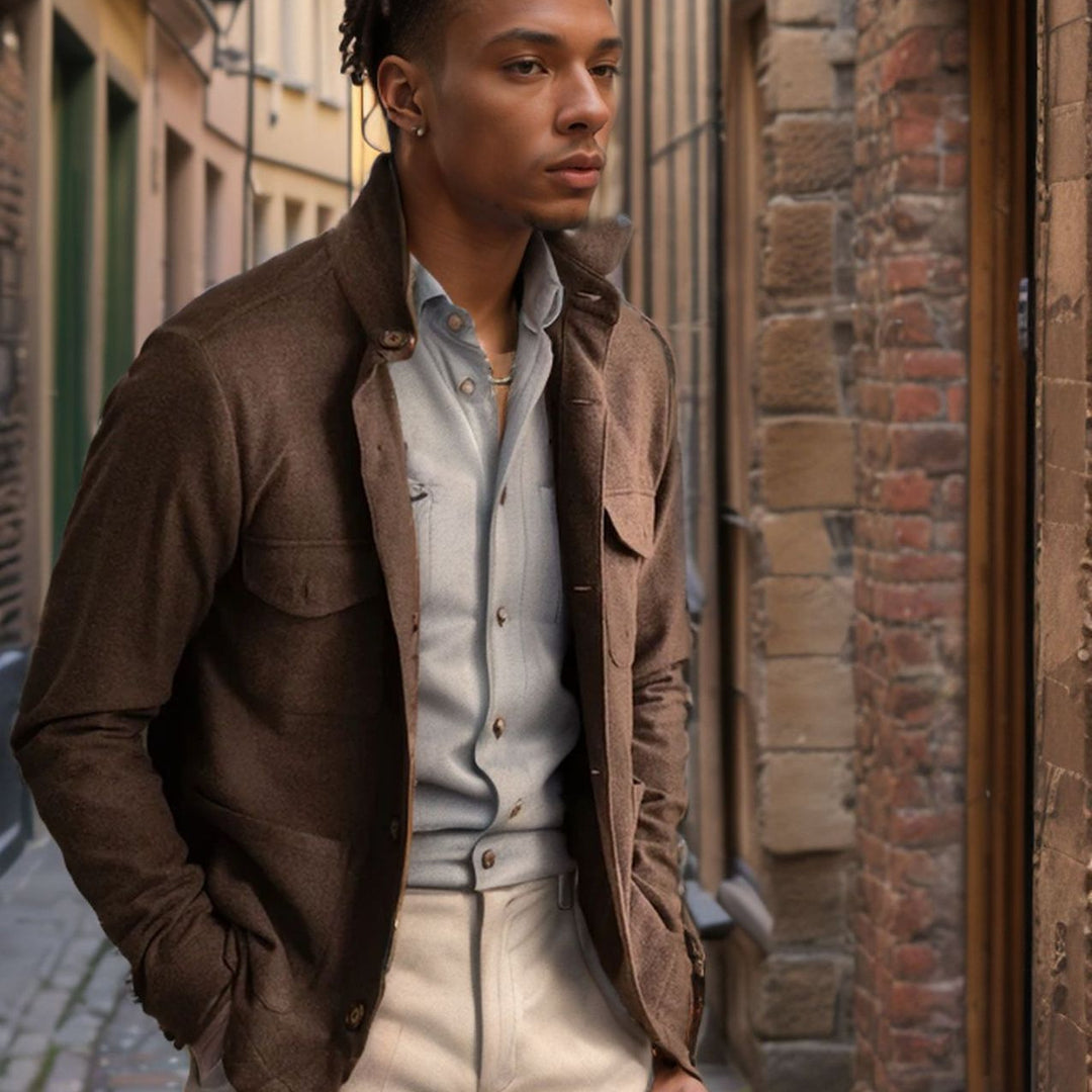Herren Funktionsjacke mit hochschließendem Kragen und praktischen Taschen EB