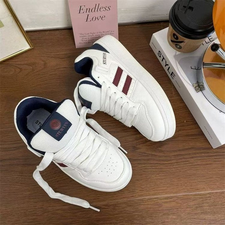 Damen Sportliche Sneakers mit strapazierfähigem Obermaterial und rutschfester Sohle EB