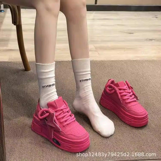 Damen Sportliche Plateau Sneakers mit modischem Sternen-Design EB