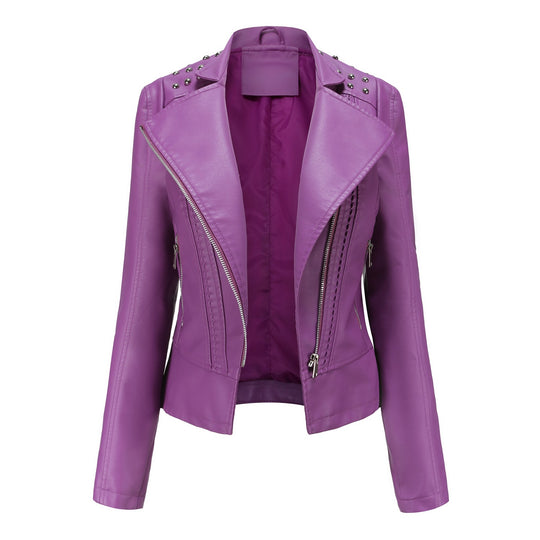 Damen nan taillierte Bikerjacke aus Kunstleder mit Nieten und asymmetrischem Reißverschluss EB