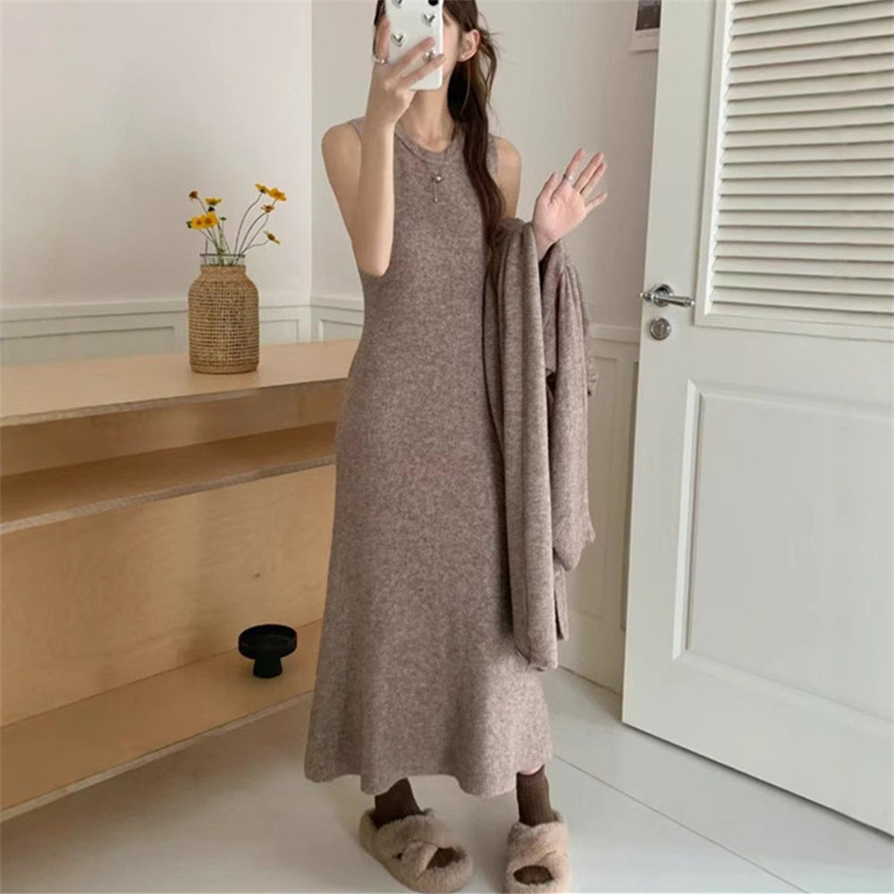 Damen Maxi-Strickkleid mit legerem Schnitt und langem Ärmel EB