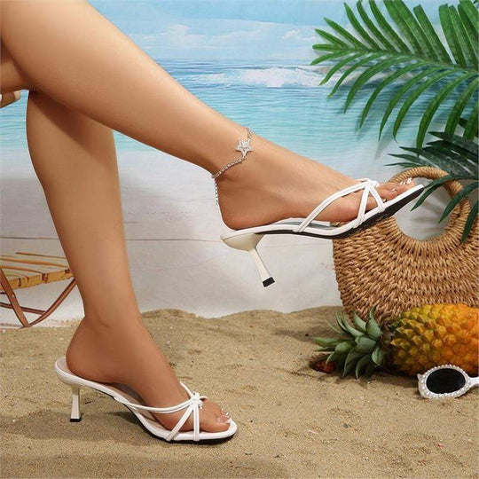 Damen Elegante Kitten‑Heel Mules mit zarten Knoten‑Riemchen und offenem Zehenbereich EB