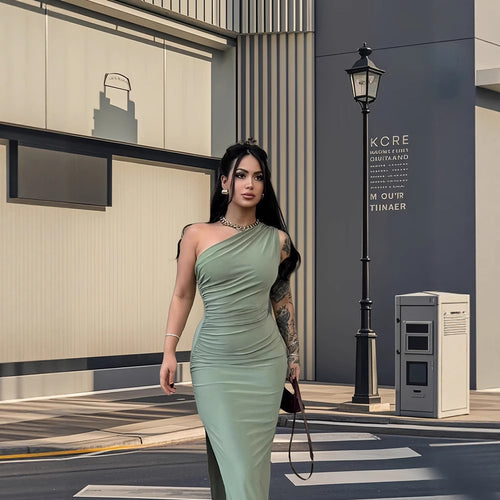 Damen Elegantes Wickelkleid mit asymmetrischem Schnitt und schimmerndem Oberteil EB